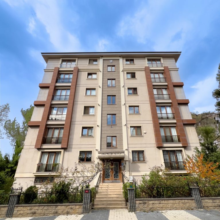 Ahmet Bey Apartmanı