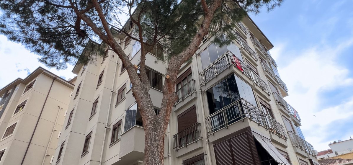 Şahin Bey Apartmanı