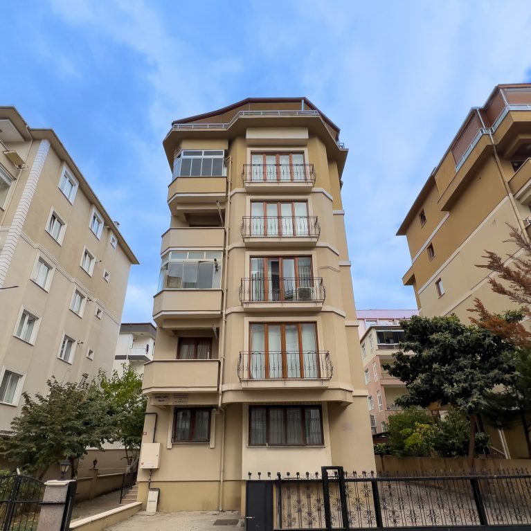 Şanlı Apartmanı